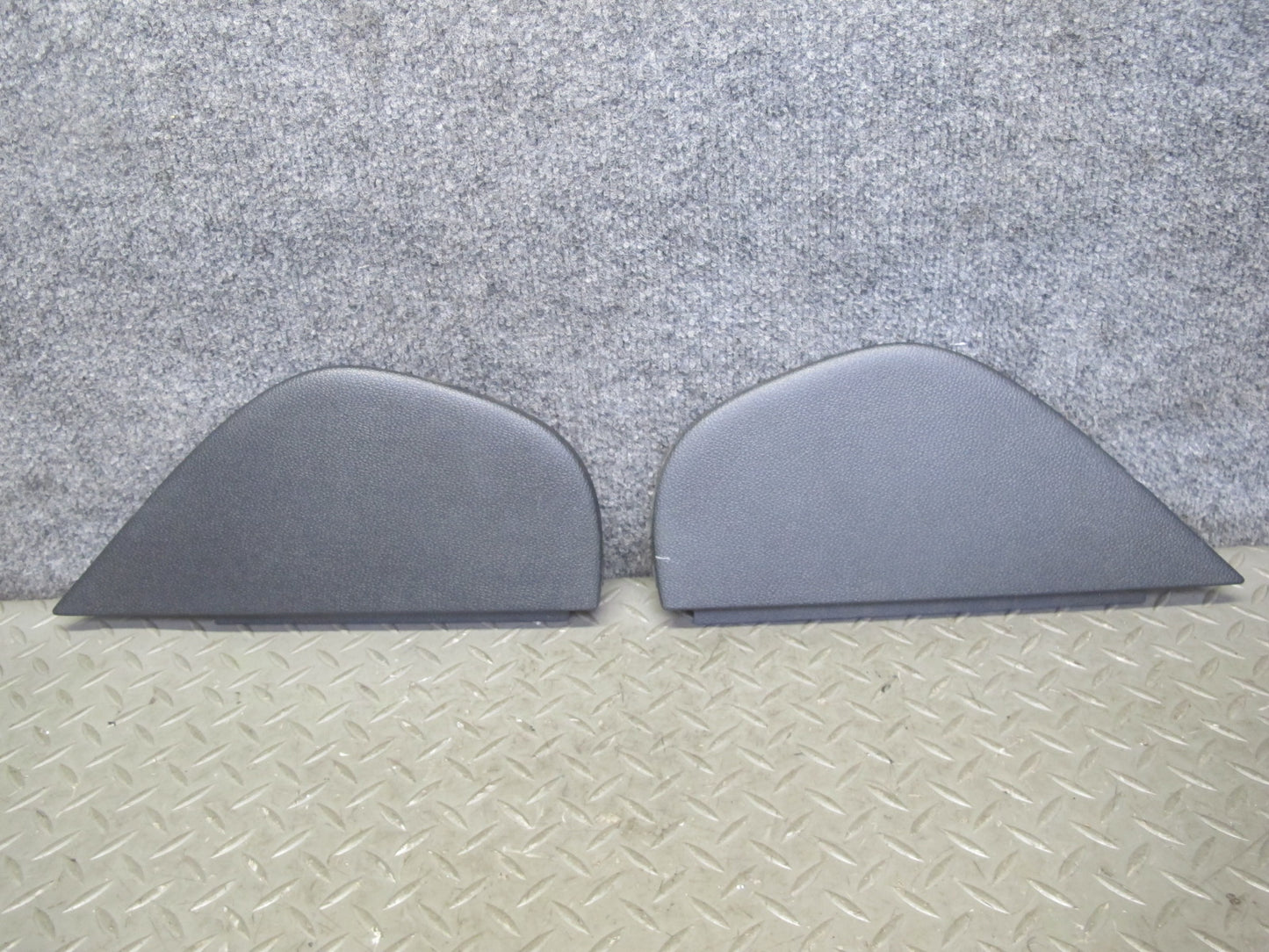 05-10 VW Jetta Rabbit R32 GTI Set of 2 Left & Right Dash END Cap Cover Trim OEM