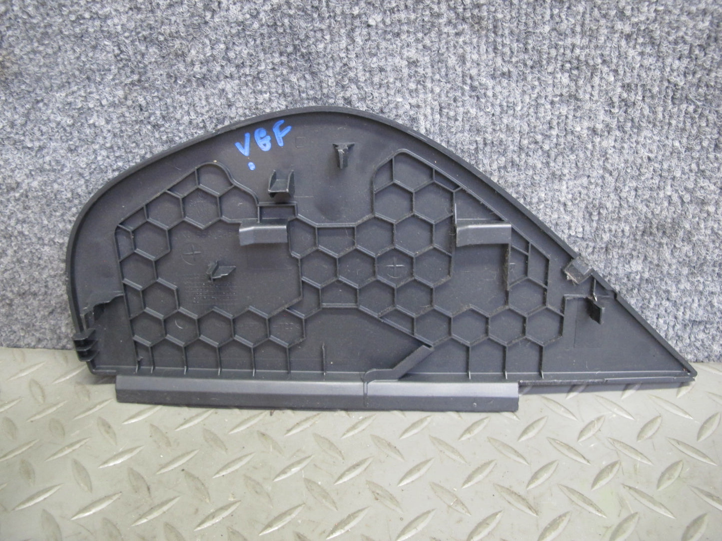 05-10 VW Jetta Rabbit R32 GTI Set of 2 Left & Right Dash END Cap Cover Trim OEM