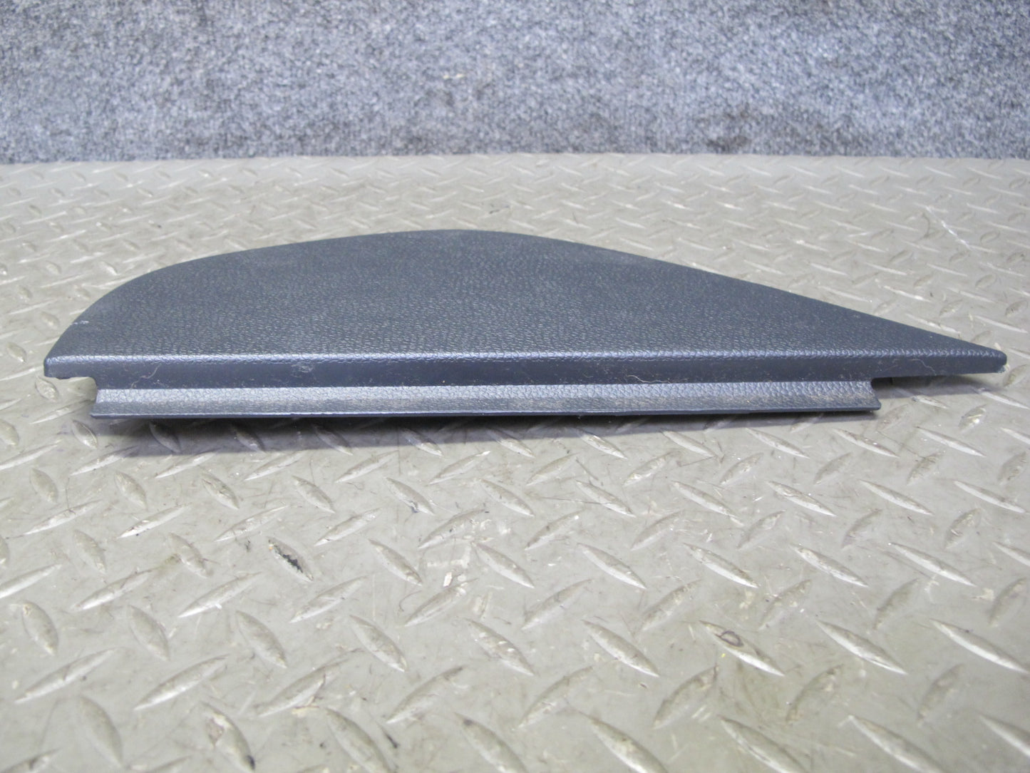 05-10 VW Jetta Rabbit R32 GTI Set of 2 Left & Right Dash END Cap Cover Trim OEM