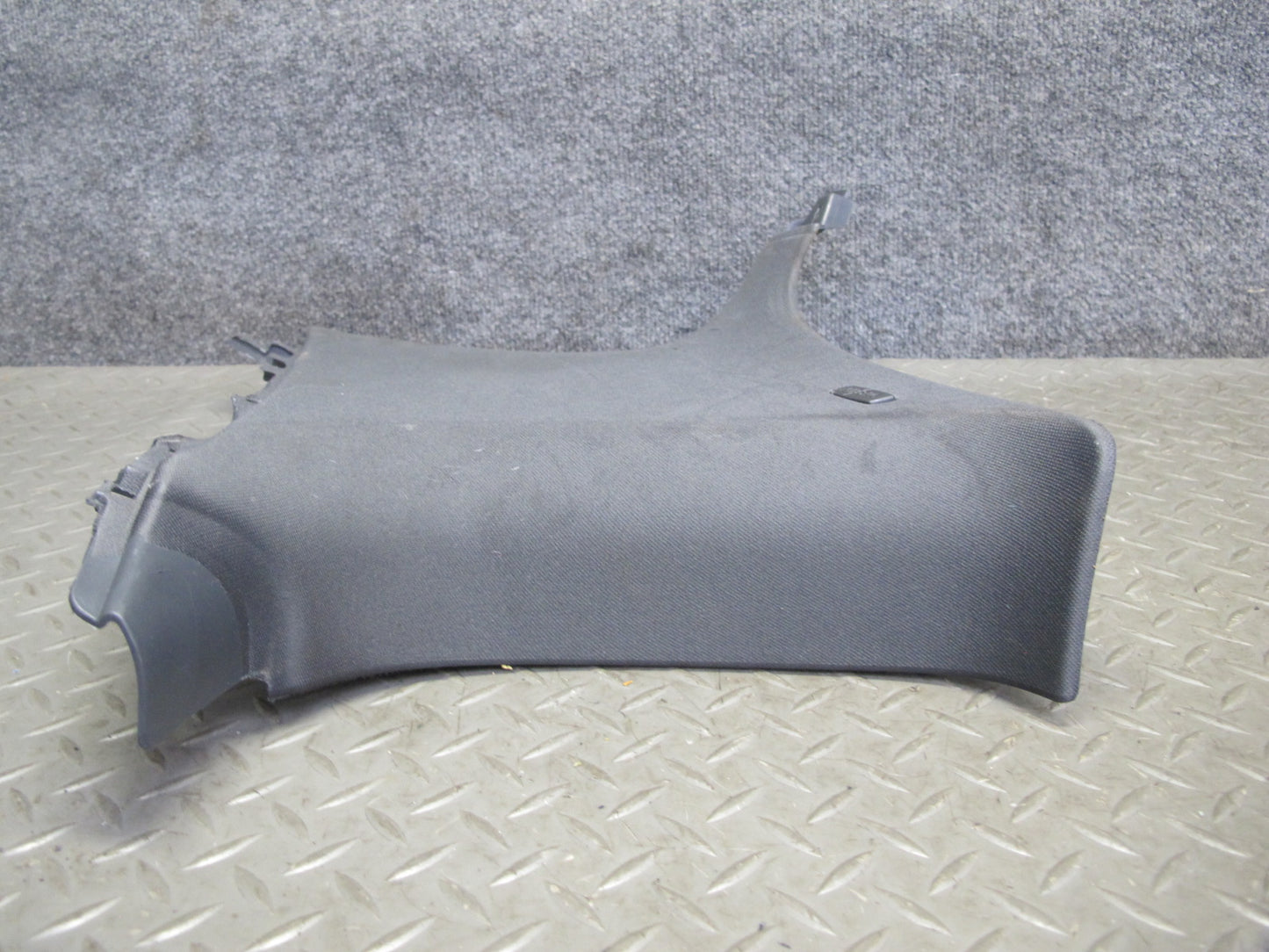 06-09 VW MK5 R32 GTI Rabbit 2-DR Rear Left & Right Quarter C Pillar Trim Set OEM