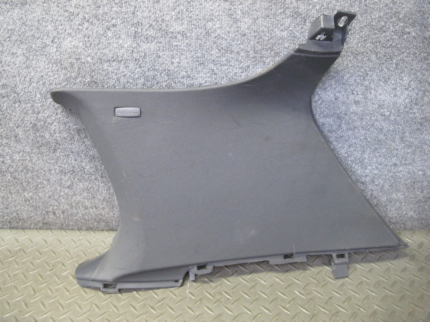 06-09 VW MK5 R32 GTI Rabbit 2-DR Rear Left & Right Quarter C Pillar Trim Set OEM