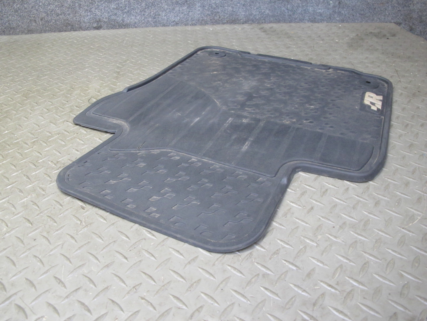 2008 Volkswagen VW Golf R32 MK5 VR6 Set of 4 Rubber Floor MAT 1K1061554 OEM