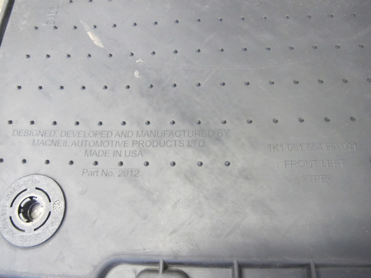 2008 Volkswagen VW Golf R32 MK5 VR6 Set of 4 Rubber Floor MAT 1K1061554 OEM