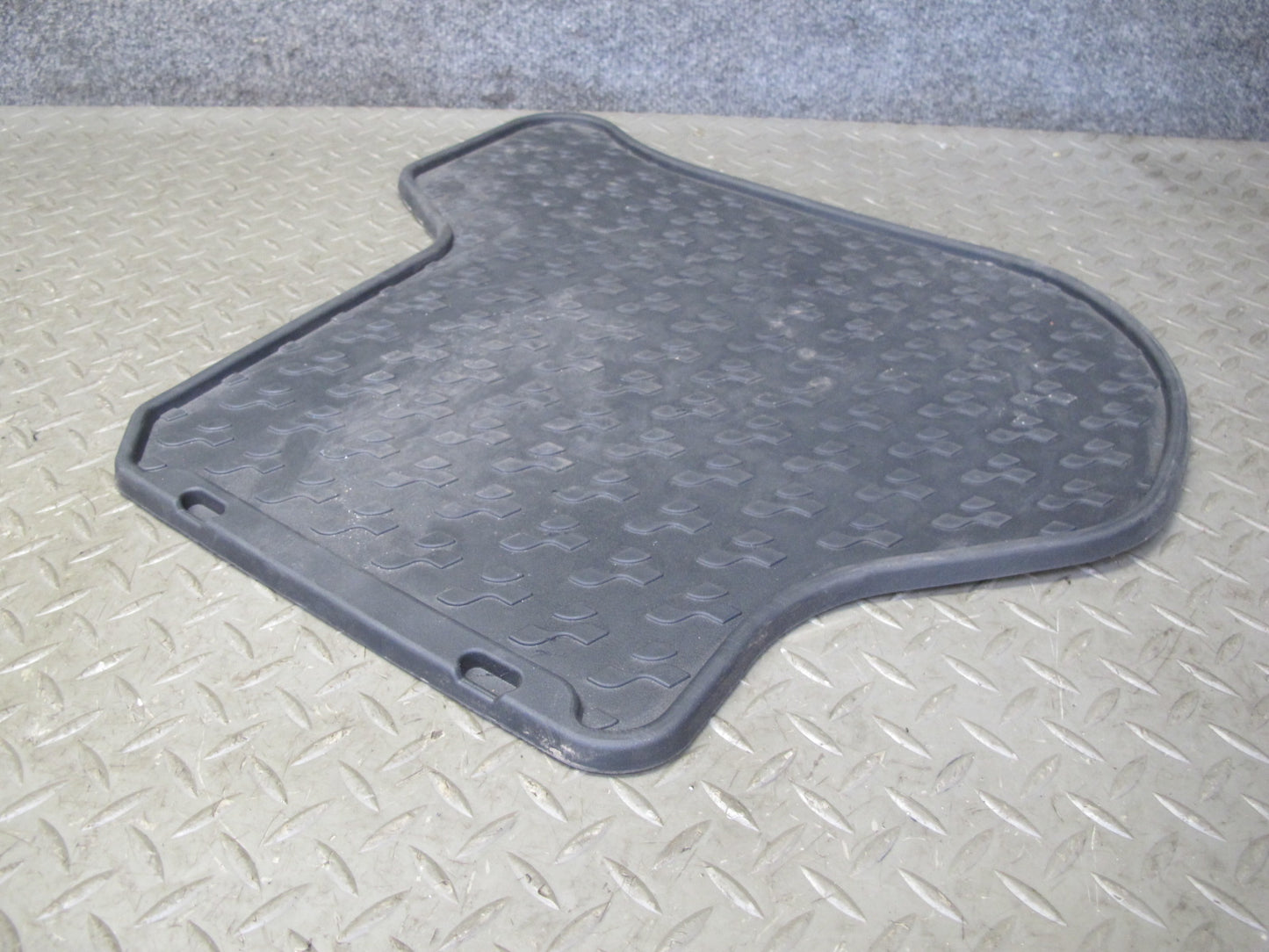 2008 Volkswagen VW Golf R32 MK5 VR6 Set of 4 Rubber Floor MAT 1K1061554 OEM