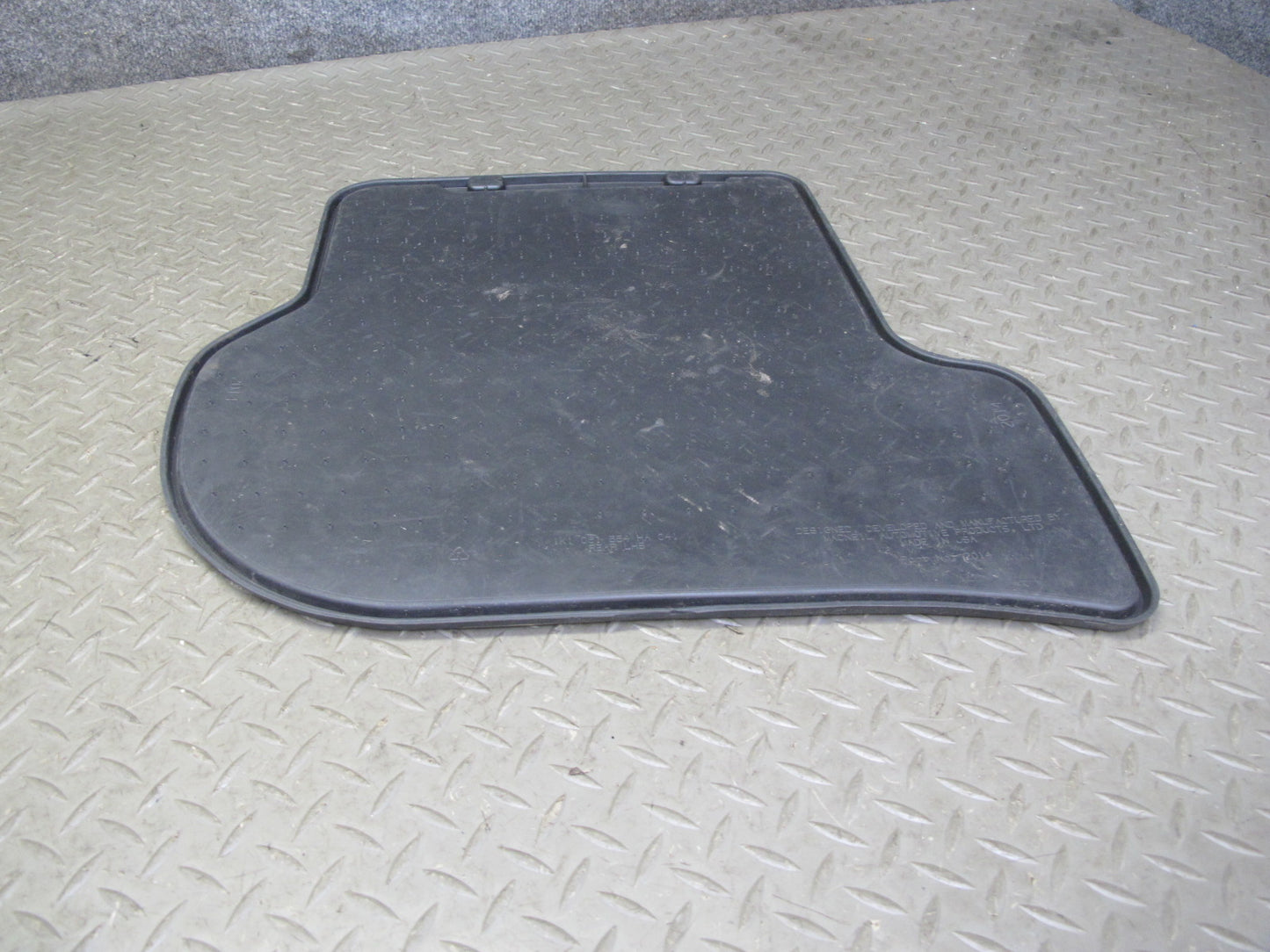 2008 Volkswagen VW Golf R32 MK5 VR6 Set of 4 Rubber Floor MAT 1K1061554 OEM