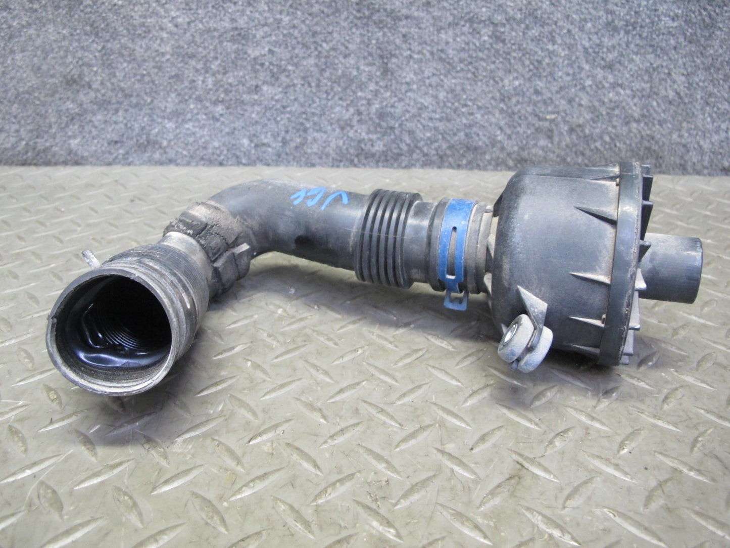 2008 VW R32 VR6 3.2L Engine Air Intake Resonator w Duct Hose Pipe OEM