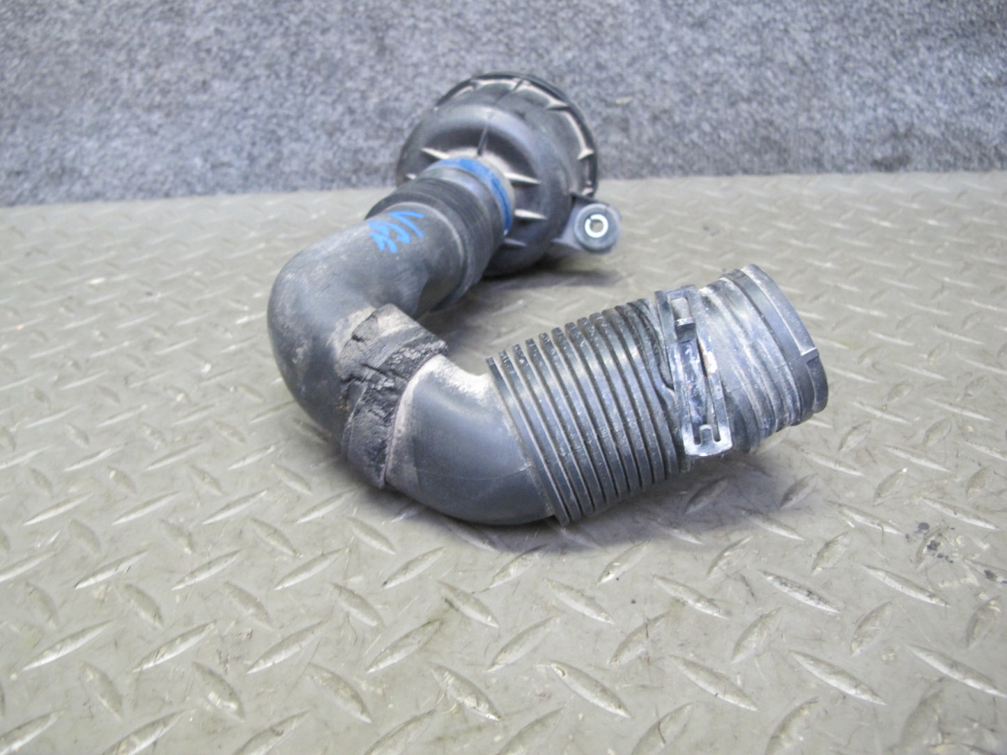 2008 VW R32 VR6 3.2L Engine Air Intake Resonator w Duct Hose Pipe OEM