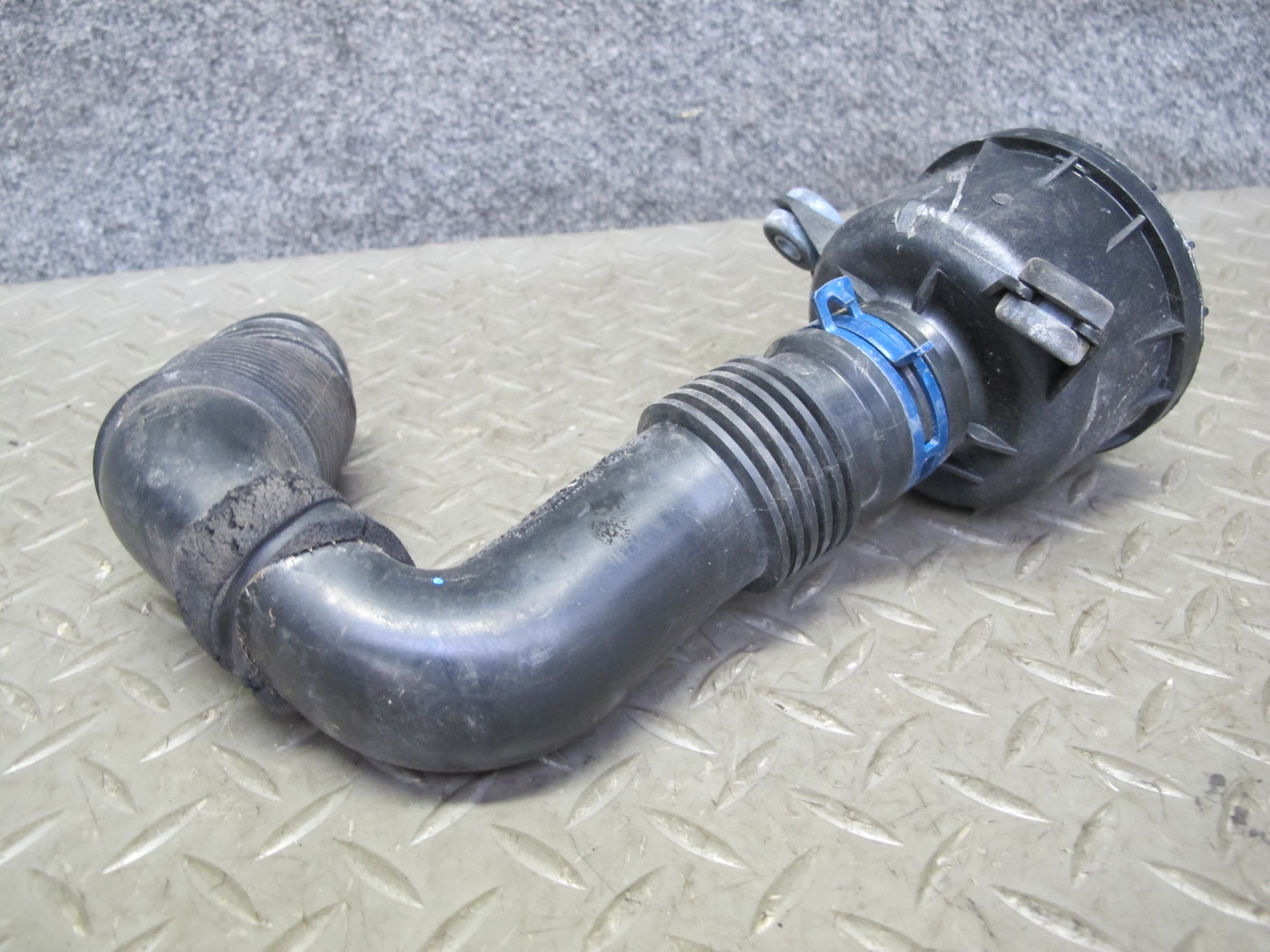 2008 VW R32 VR6 3.2L Engine Air Intake Resonator w Duct Hose Pipe OEM