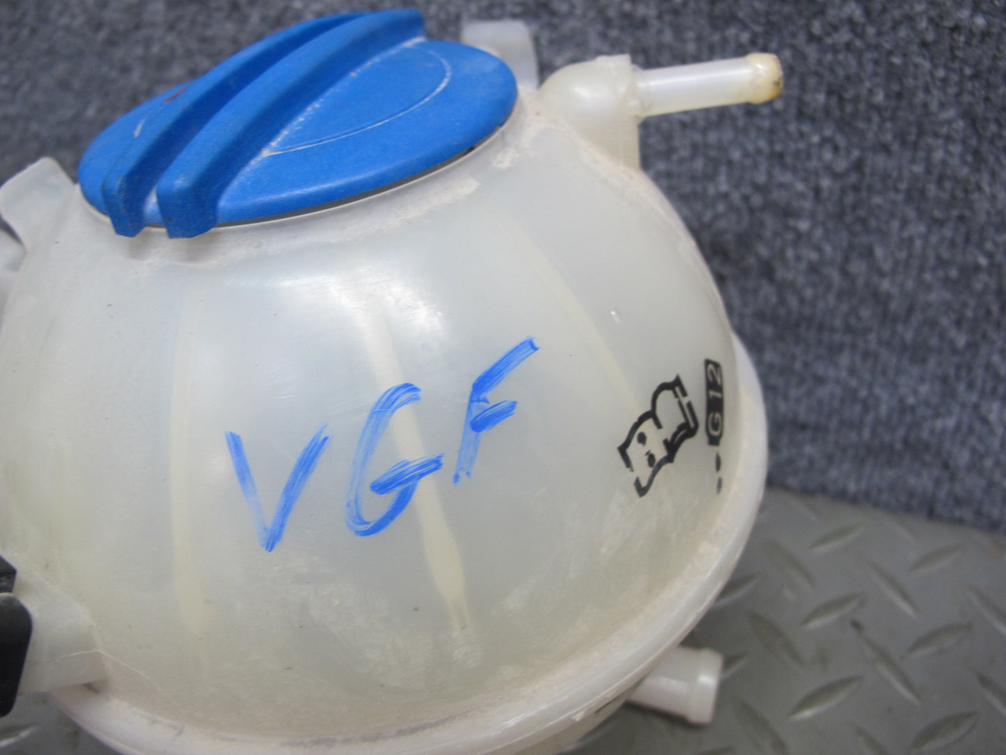 2008 VW Golf R32 MK5 VR6 Engine Coolant Expansion Overflow Reservoir Tank OEM