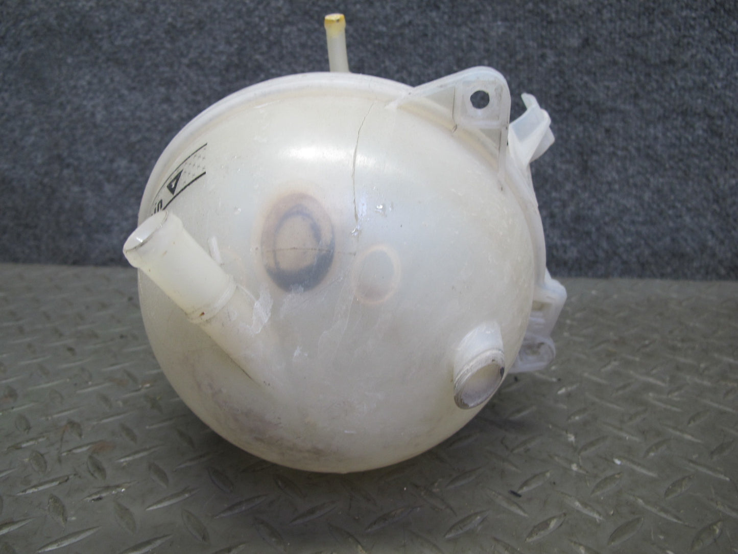2008 VW Golf R32 MK5 VR6 Engine Coolant Expansion Overflow Reservoir Tank OEM