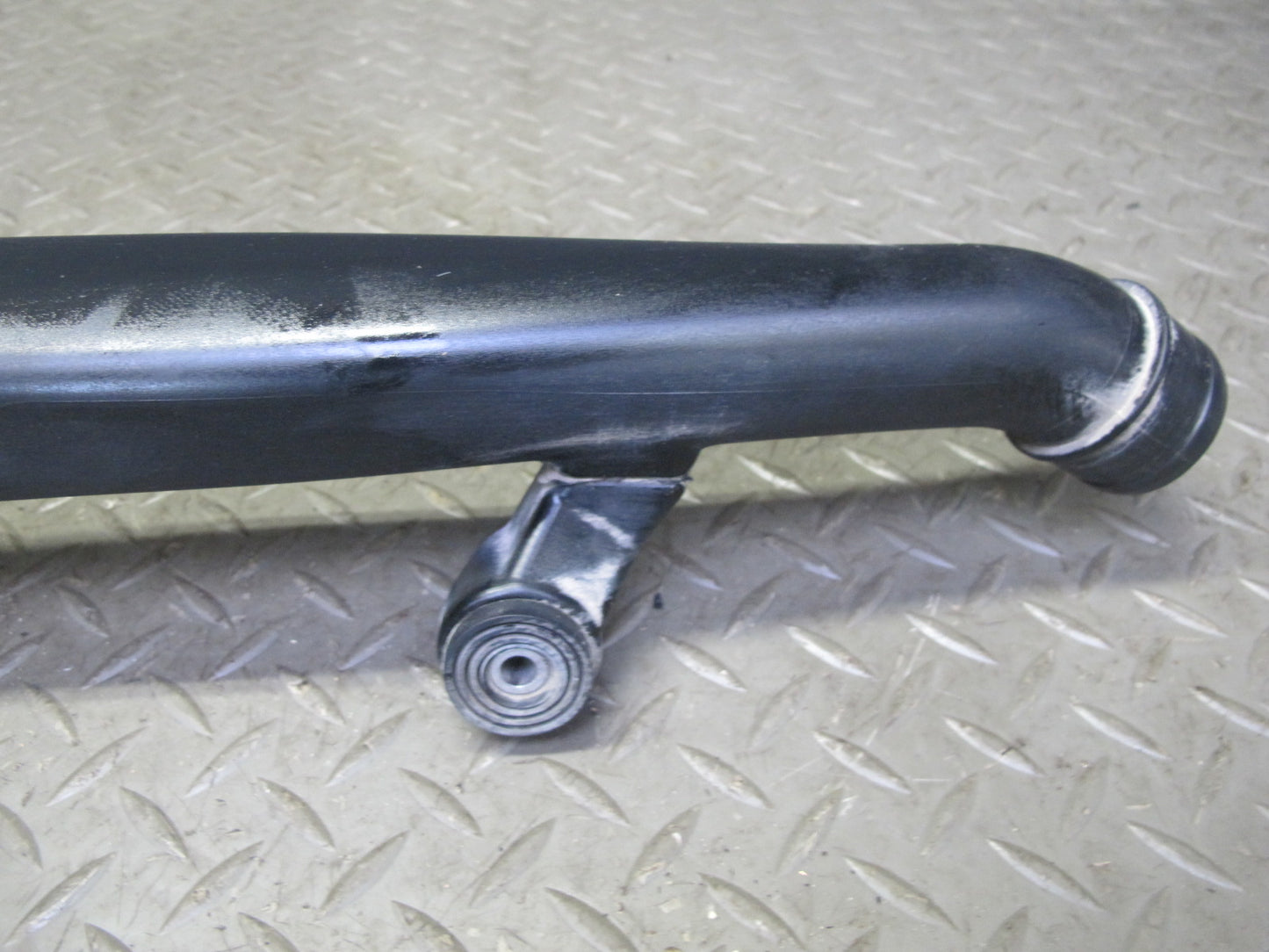 2008 VW R32 VR6 3.2L Set Cbra Engine Air Intake Connector Hose Duct 2 Pipe OEM