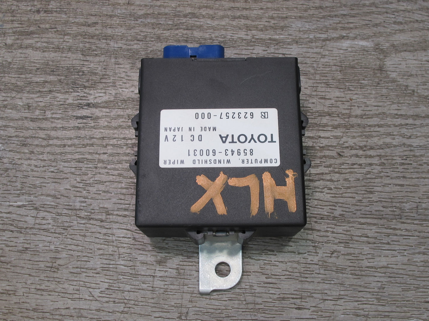 2003-2007 Lexus UZJ100L LX470 Windshield Wiper Control Module 85943-60031