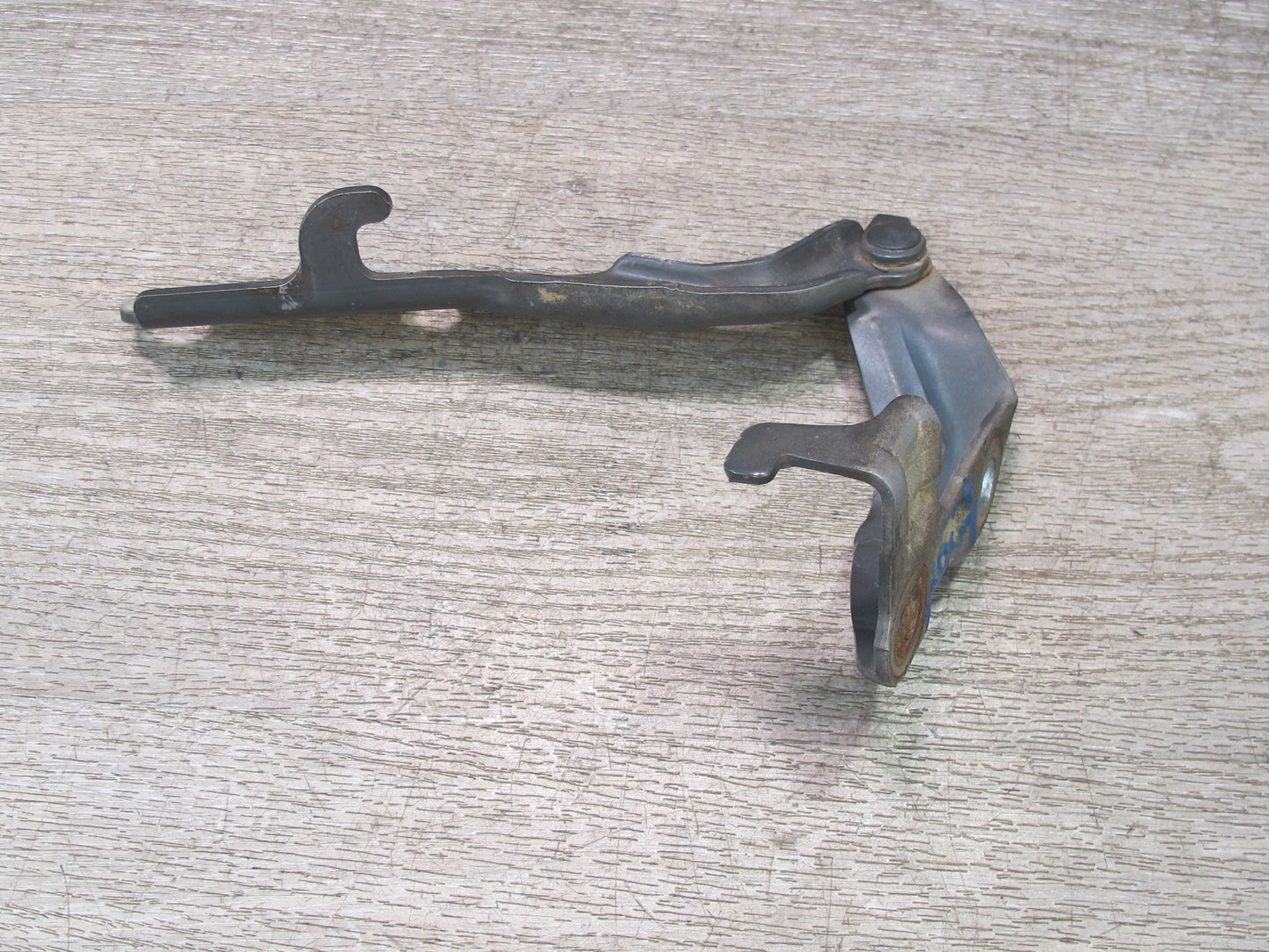 1998-2007 Lexus UZJ100L LX470 Front Left & Right Side Hood Hinge Set of 2