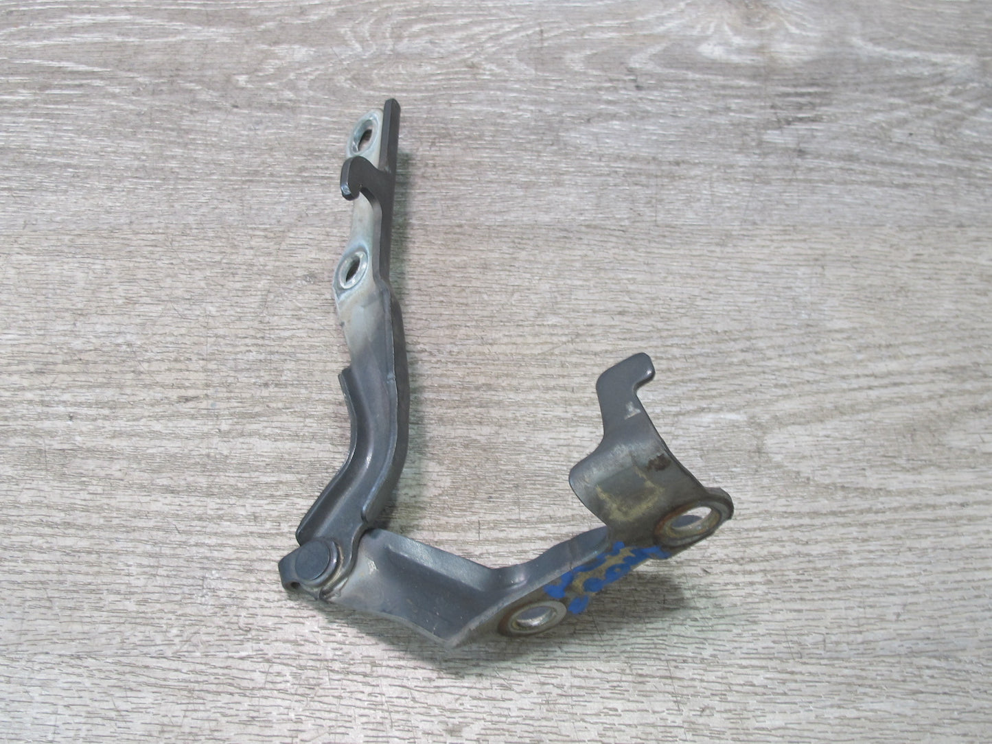 1998-2007 Lexus UZJ100L LX470 Front Left & Right Side Hood Hinge Set of 2