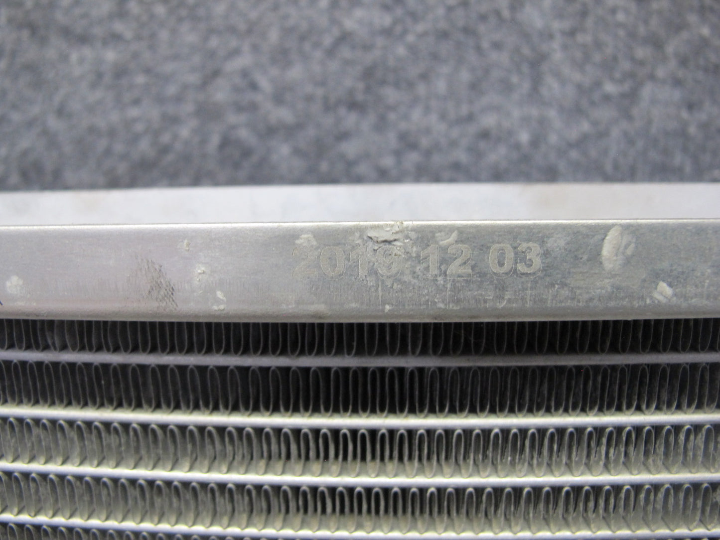 87-91 BMW 325i Automatic Transmission E30 Front Engine Cooling Radiator