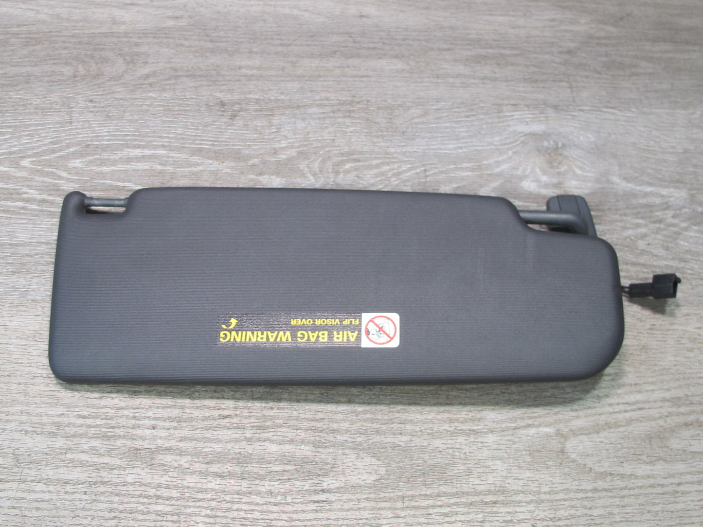 05-09 VW Golf R32 GTI Rabbit Jetta Front Left & Right Sun Visor Set Black OEM