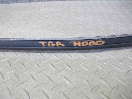 87-91 BMW E30 3-SERIES Front Hood Bonnet Weatherstrip Rubber Seal OEM