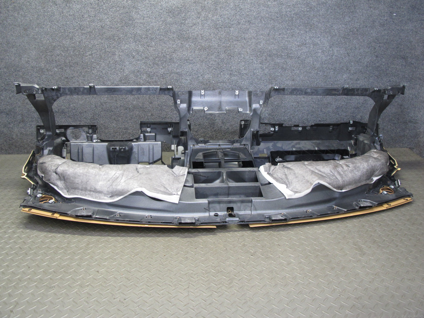 2007-2010 Porsche Cayenne 957 Dashboard Dash Instrument Panel Cover Sand Beige