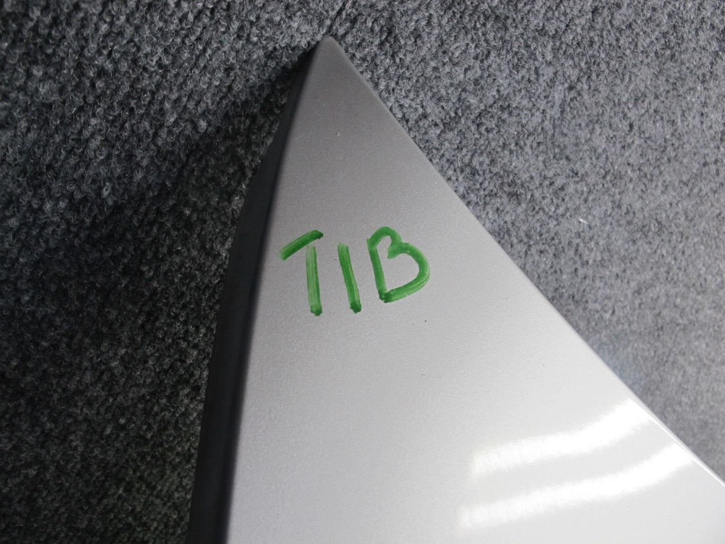 01-03 BMW E46 330ci Coupe Convert Hood Bonnet Shell Cover Panel Titan Silver OEM