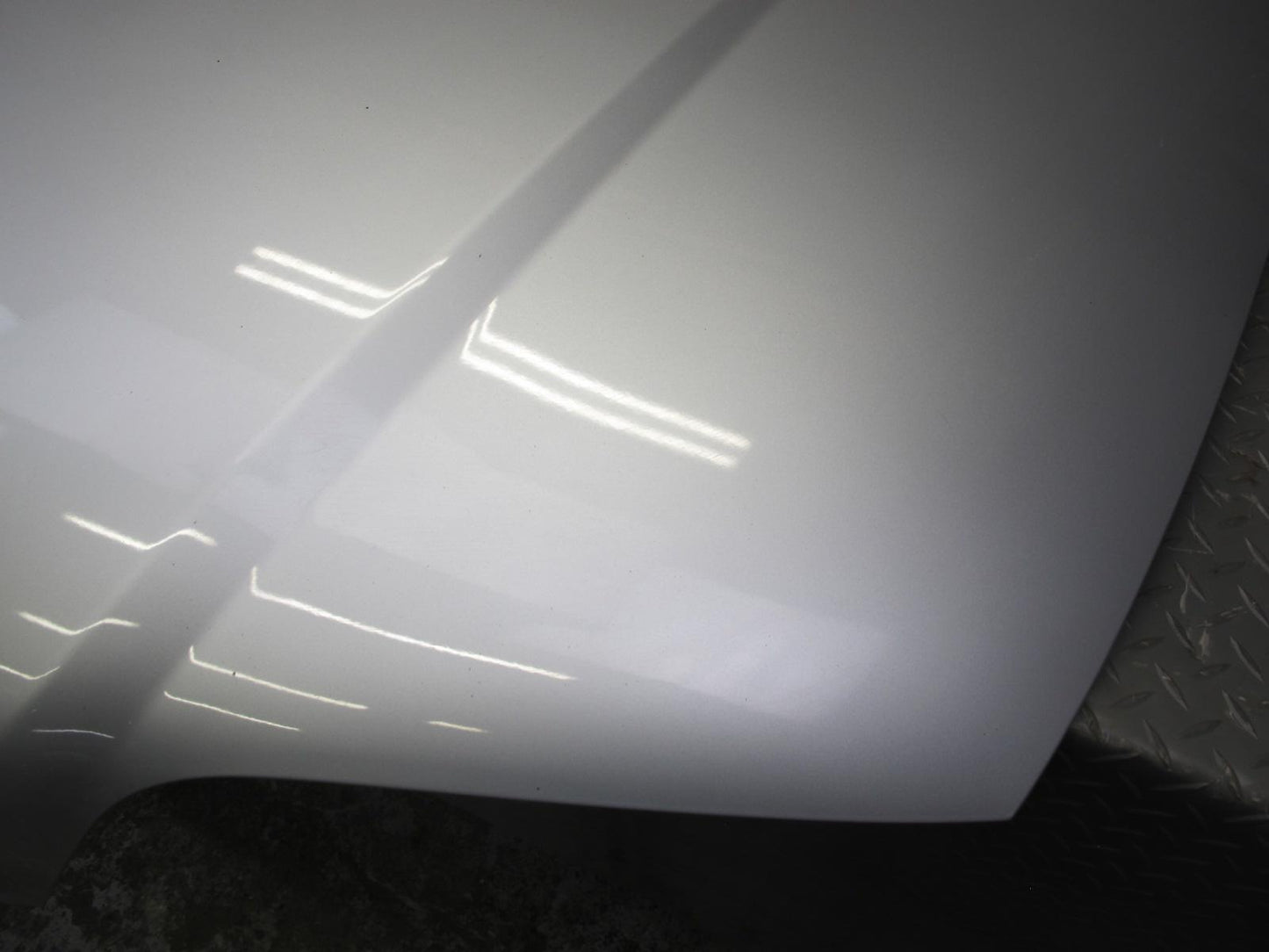 01-03 BMW E46 330ci Coupe Convert Hood Bonnet Shell Cover Panel Titan Silver OEM