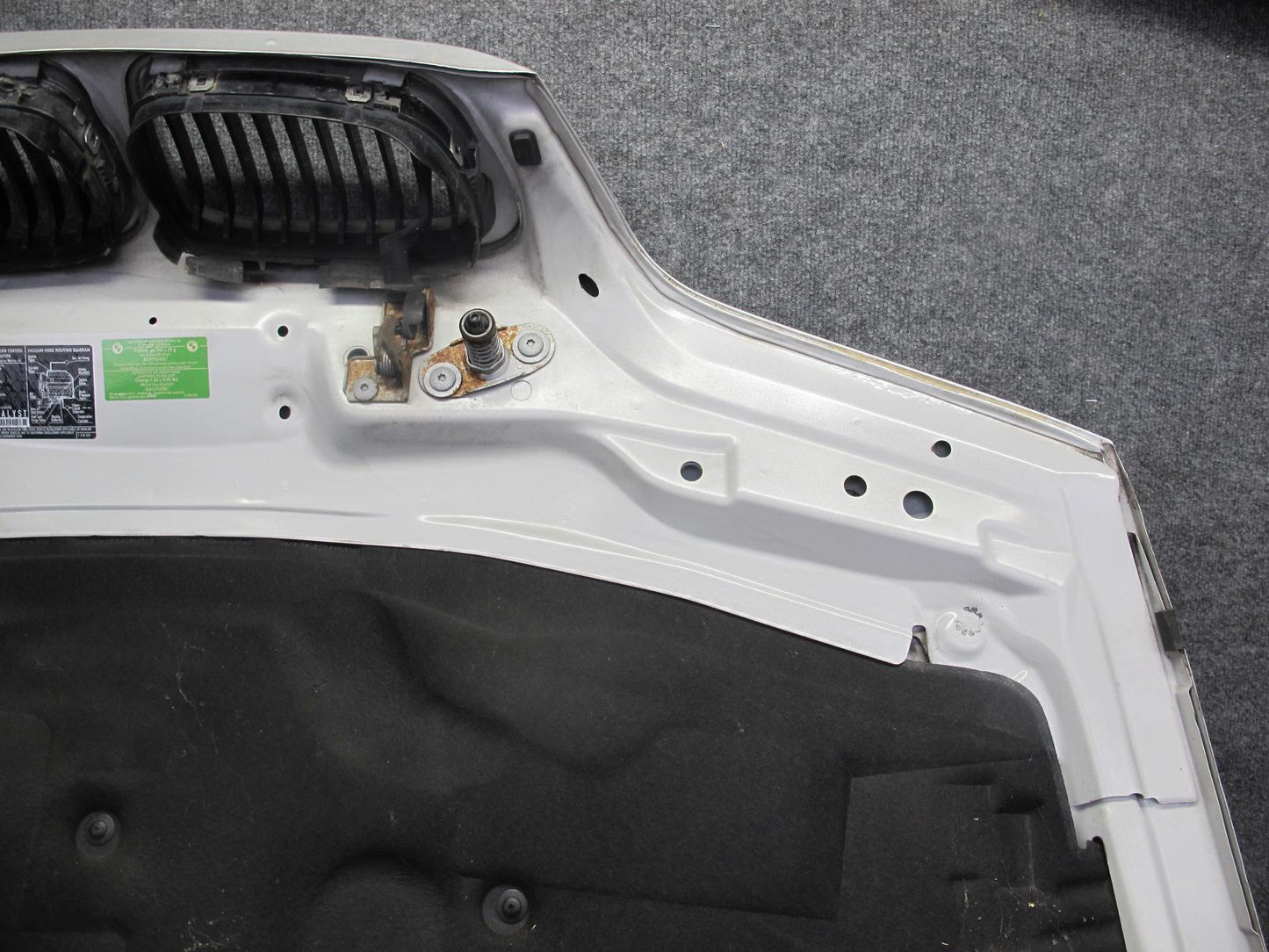 01-03 BMW E46 330ci Coupe Convert Hood Bonnet Shell Cover Panel Titan Silver OEM
