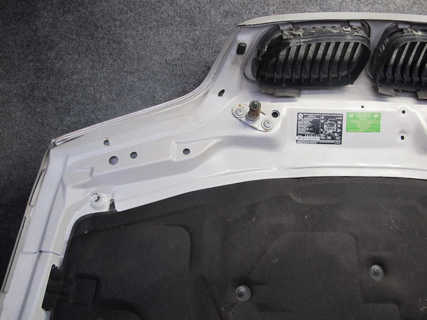 01-03 BMW E46 330ci Coupe Convert Hood Bonnet Shell Cover Panel Titan Silver OEM