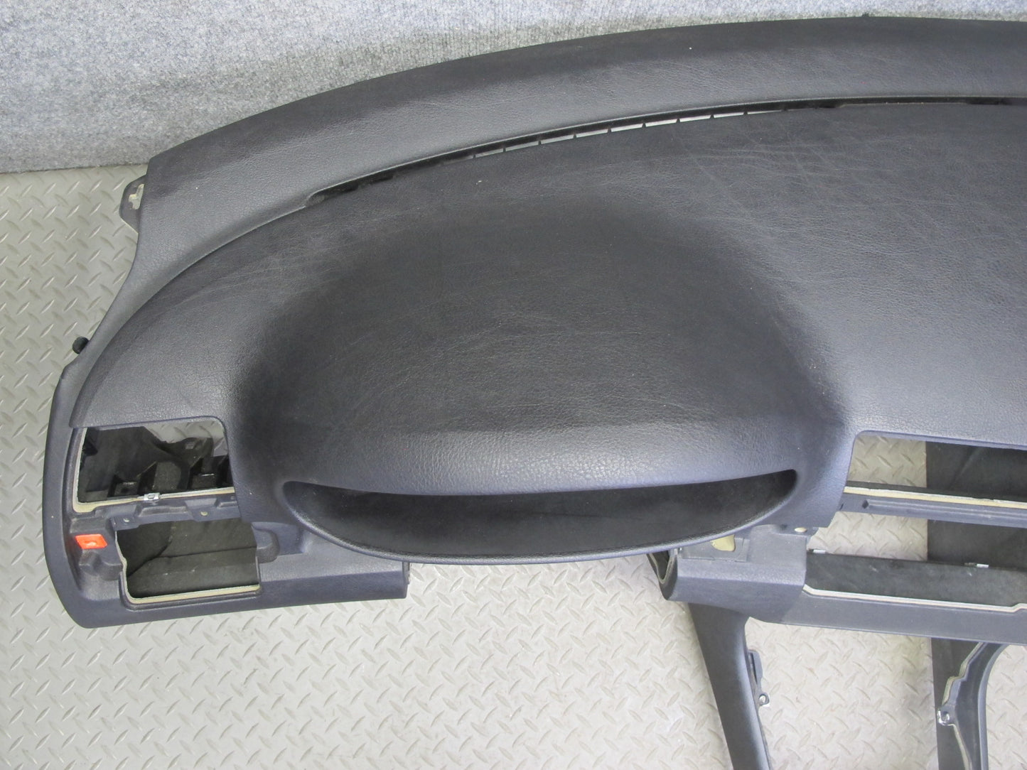 01-06 BMW E46 330ci 3-SERIES Front Dash Dashboard Trim Panel Assembly Black OEM
