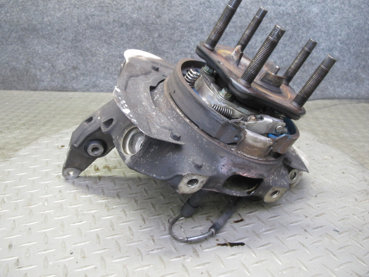 2005-2012 Porsche 911 997 Rear Right Spindle Knuckle Wheel Hub Bearing