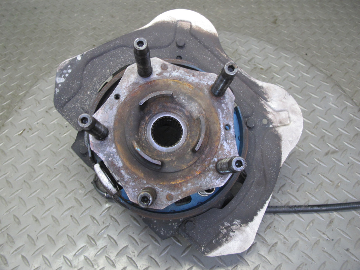2005-2012 Porsche 911 997 Rear Right Spindle Knuckle Wheel Hub Bearing