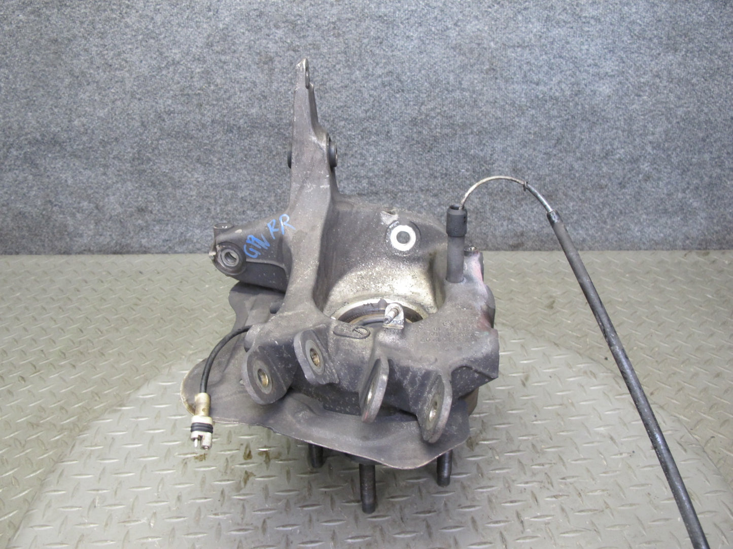 2005-2012 Porsche 911 997 Rear Right Spindle Knuckle Wheel Hub Bearing