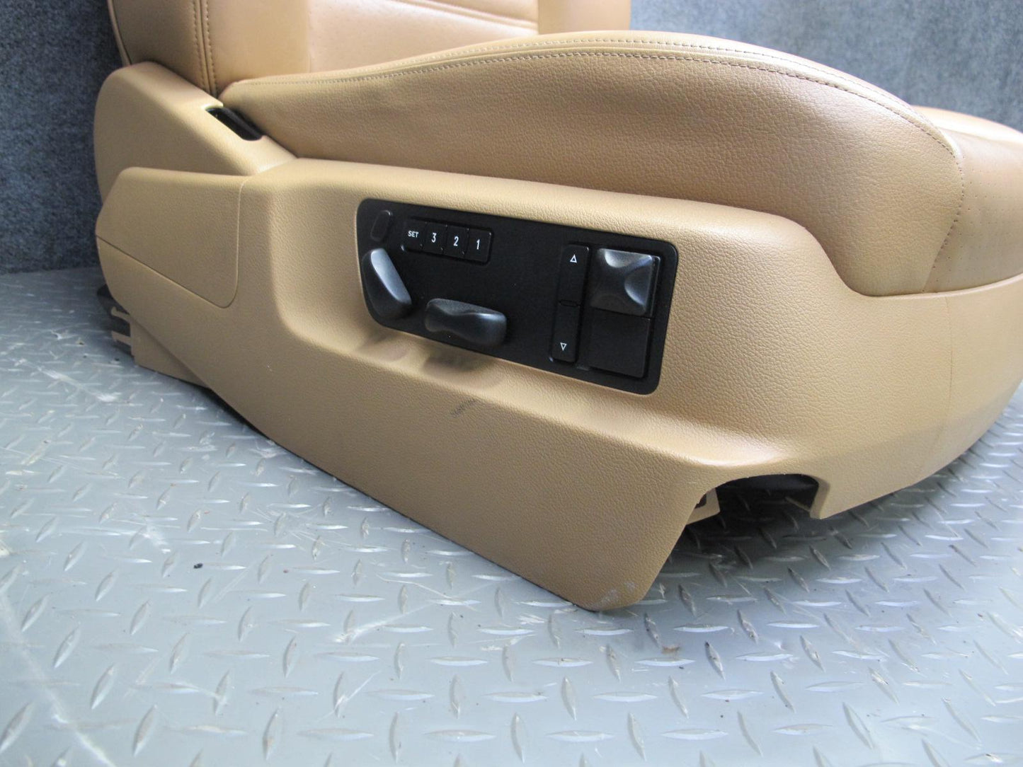 2005-2010 Porsche Cayenne 957 Front & Rear Left & Right Heated Leather Seat Set