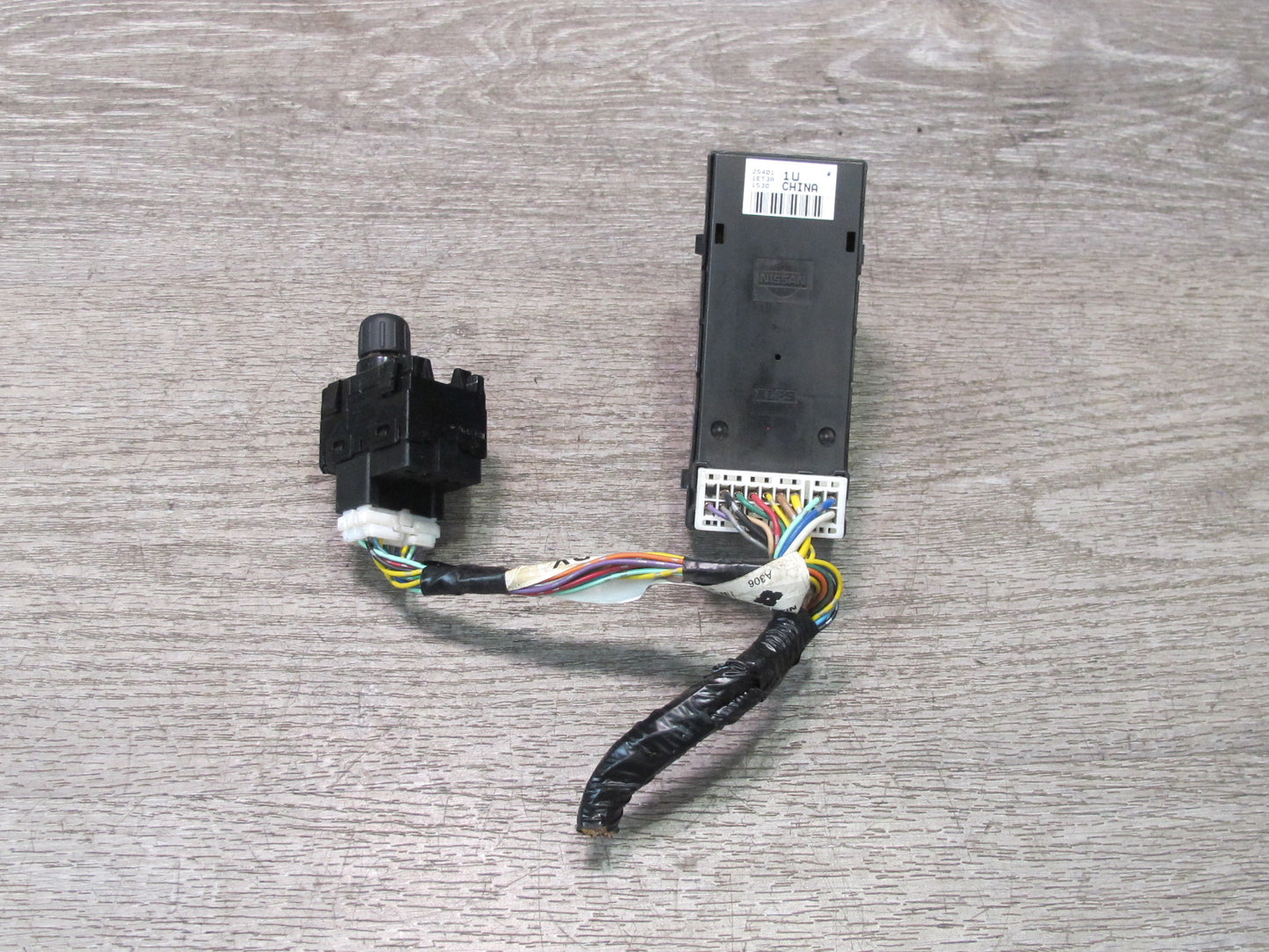 10-19 Nissan 370Z Z34 Convertible Left Door Power Window & Mirror Switch OEM