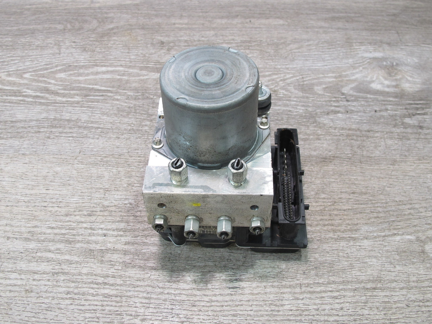 2010 Nissan Z34 370Z A/T Convertible ABS Anti-lock Brake Pump Module Unit OEM