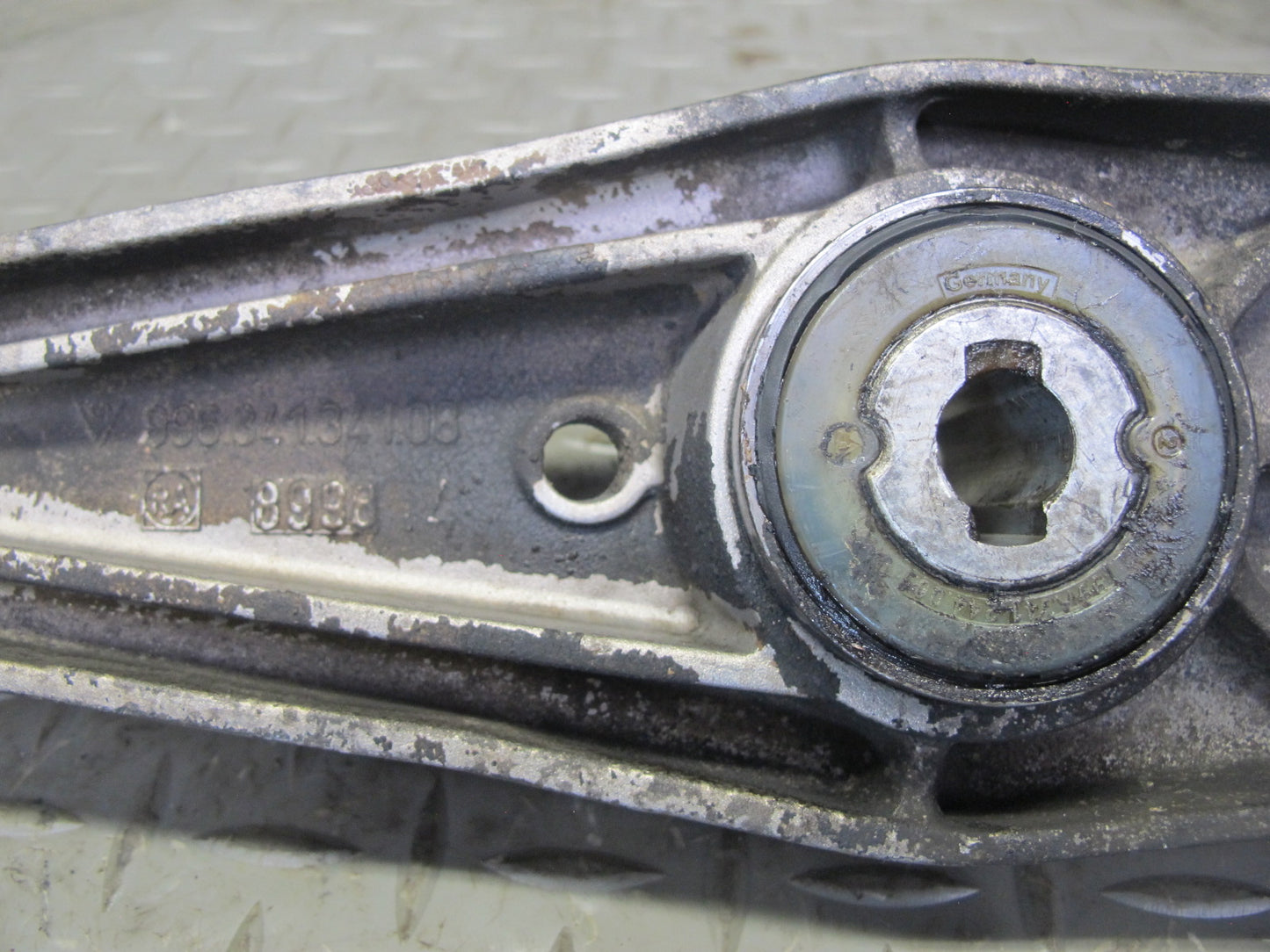 2005-2012 Porsche 911 997 Front Left Suspension Lower Control Arm Set of 2
