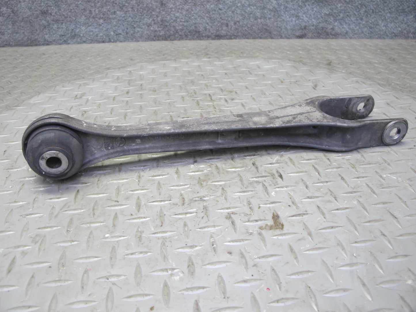 2005-2012 Porsche 911 997 Front Left Suspension Lower Control Arm Set of 2