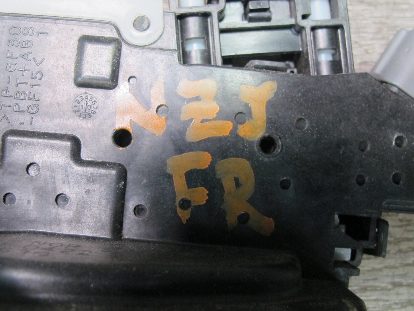 09-20 Nissan 370Z Z34 Front Right Passenger Door Lock Latch Actuator OEM
