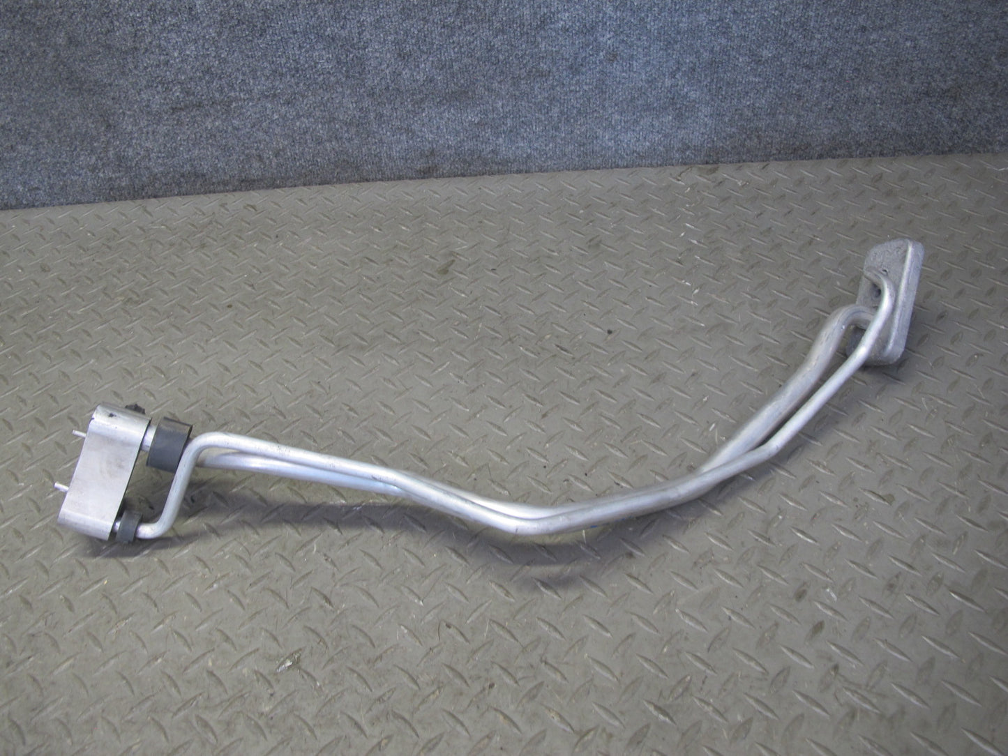 2014-2018 BMW F15 X5 A/C Air Condition Hose Pipe Line Set of 2