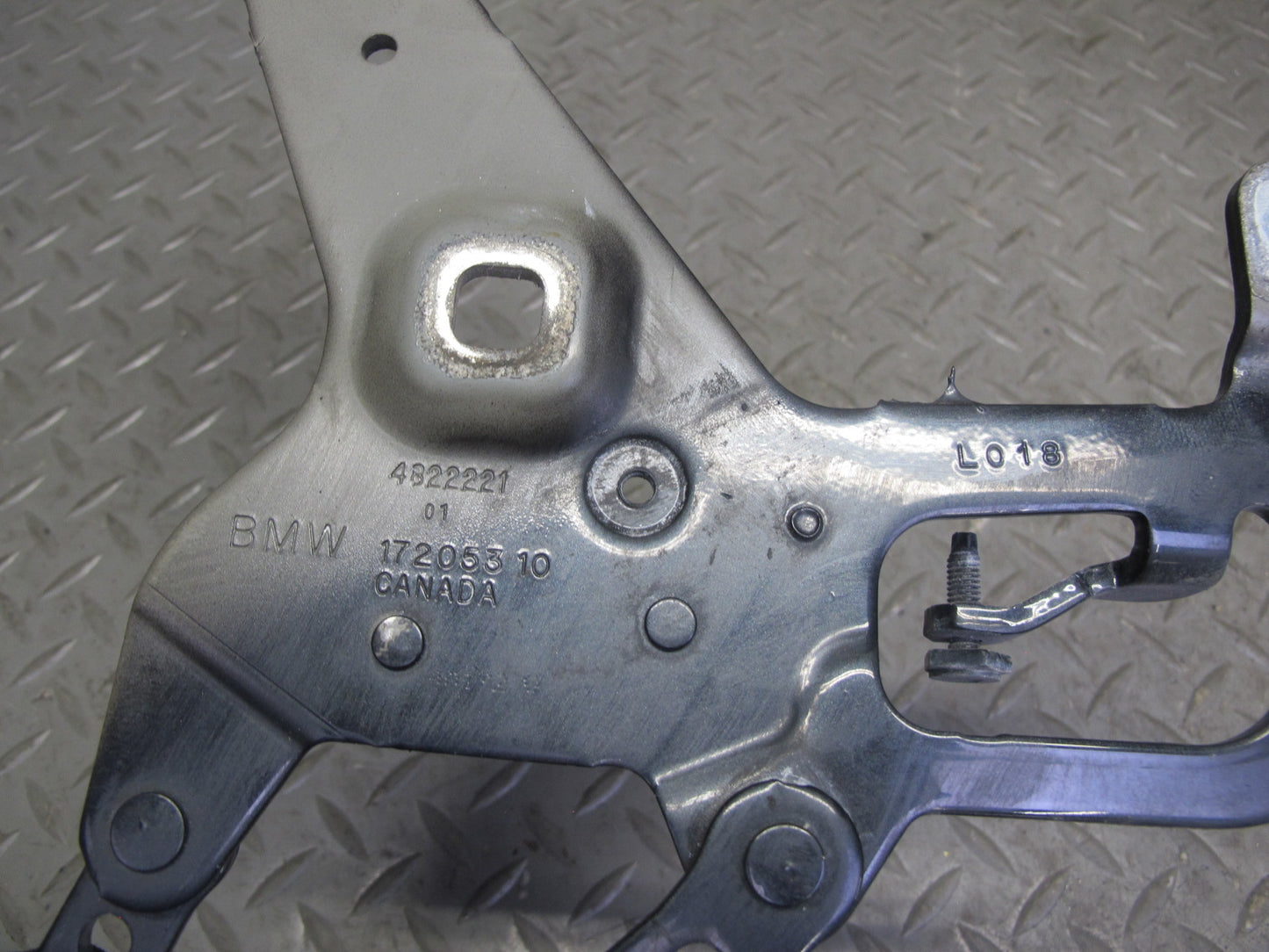 2014-2018 BMW F15 X5 Front Left & Right Hood Hinge Set of 2