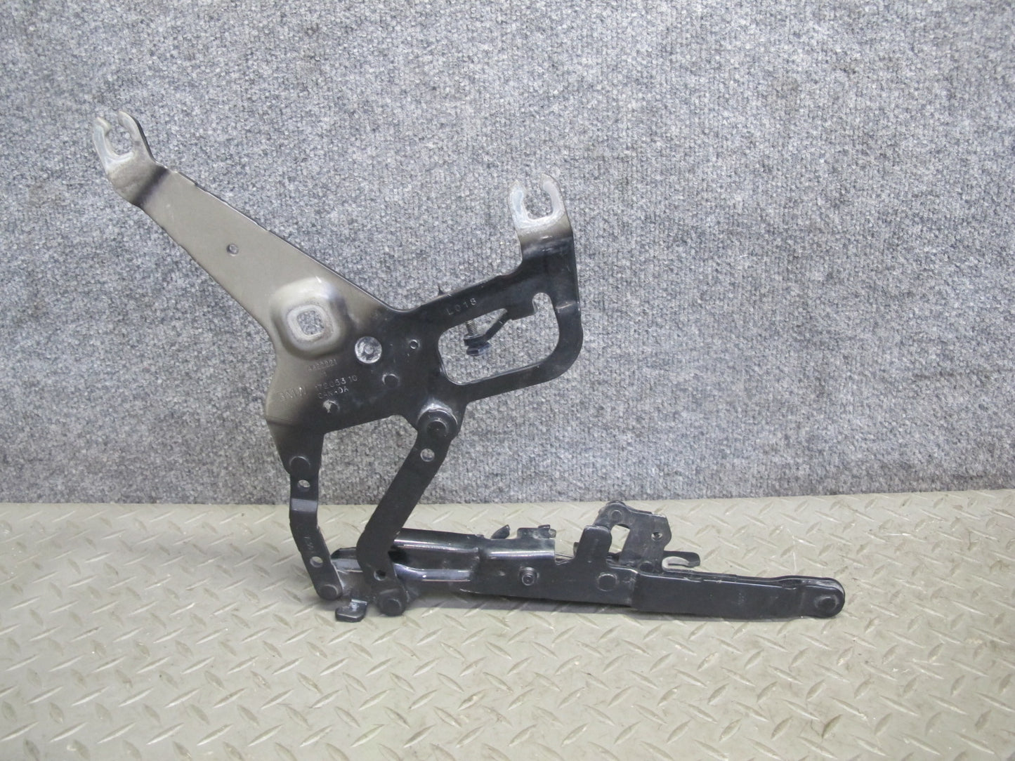 2014-2018 BMW F15 X5 Front Left & Right Hood Hinge Set of 2