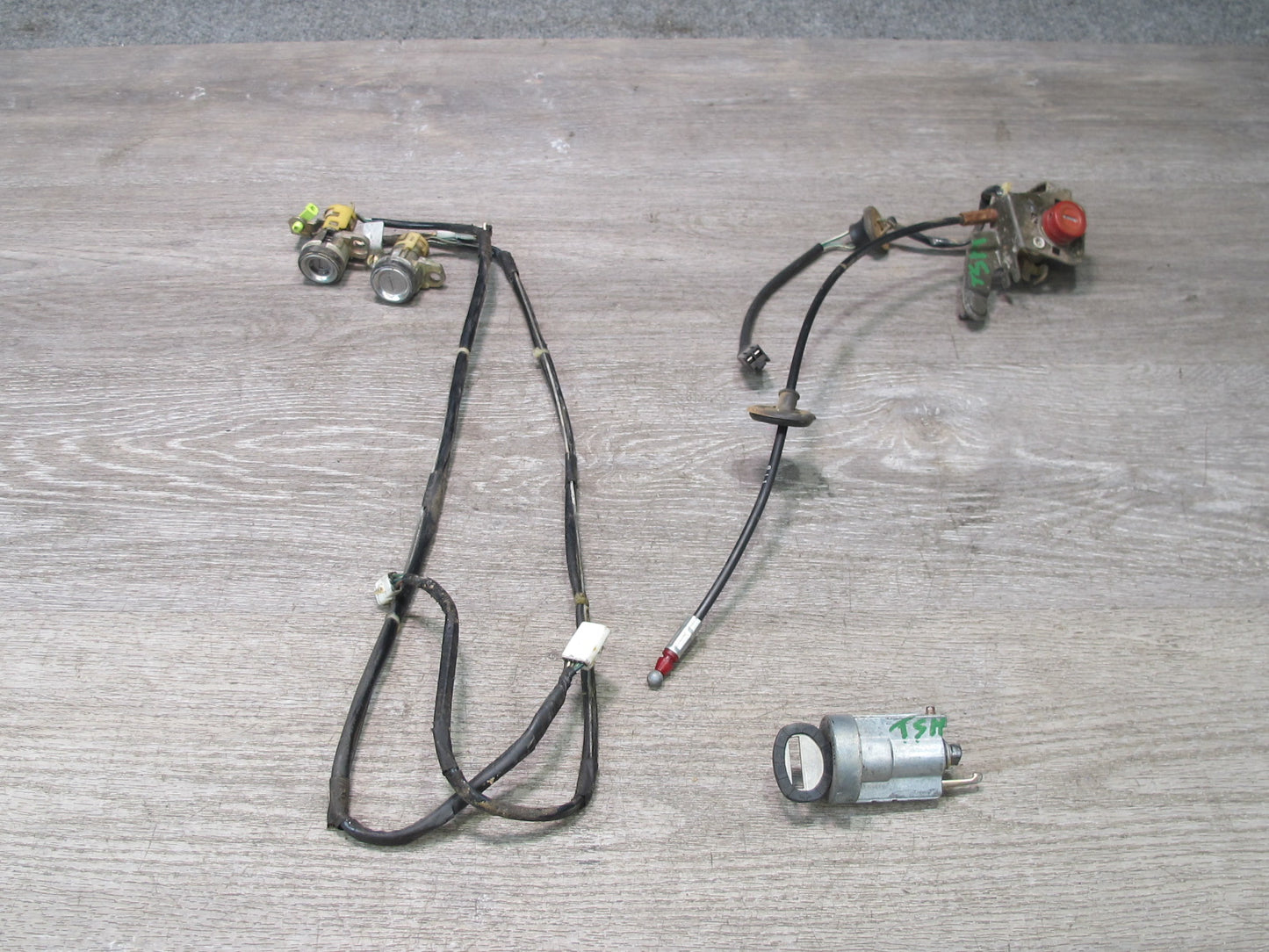 89-92 Toyota Supra MK3 Ignition Switch Door Trunk Lock Cylinder KEY Set OEM