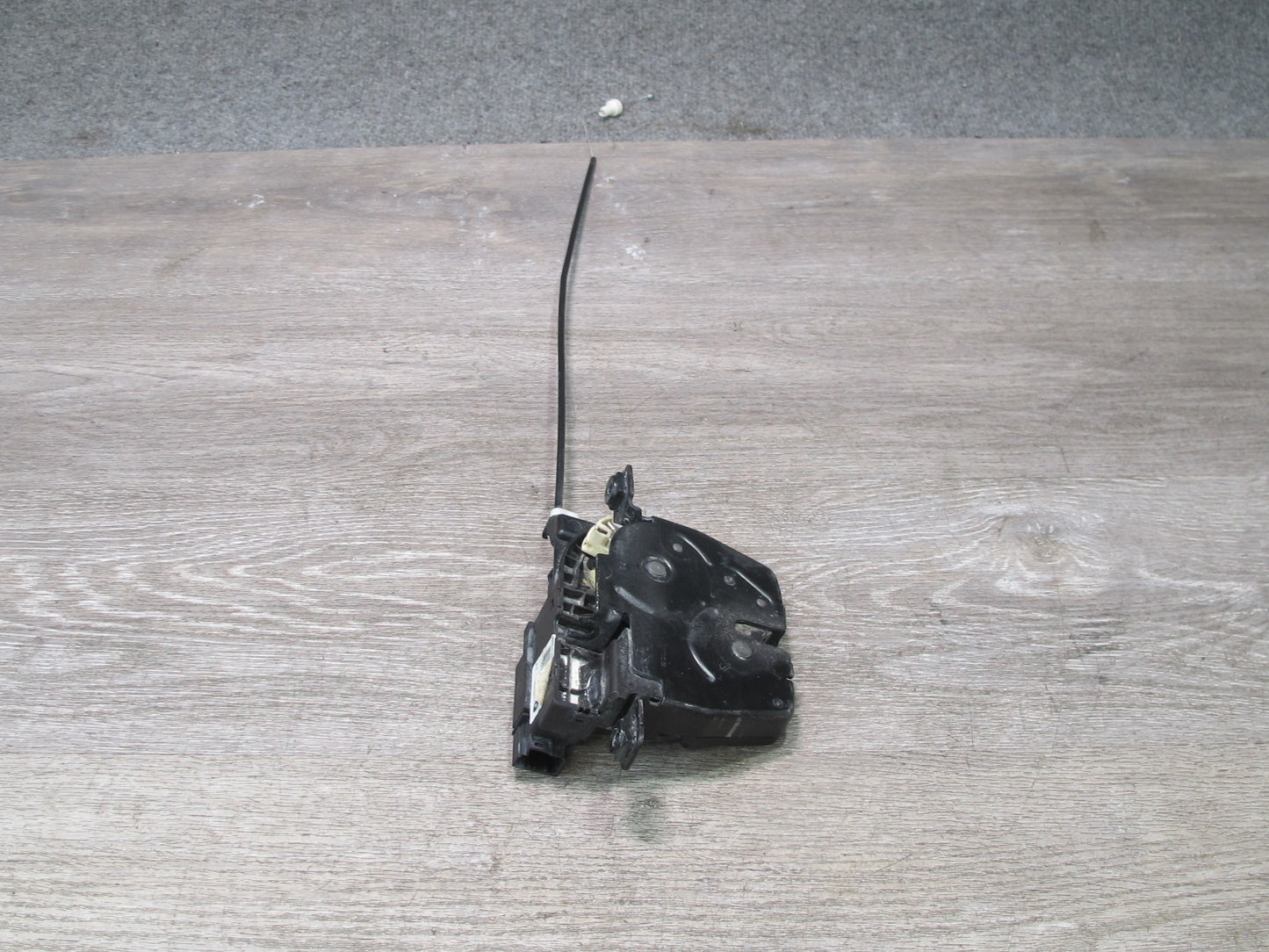 2014-2018 BMW F15 X5 Rear Trunk Lid Lock Latch Actuator 4817123