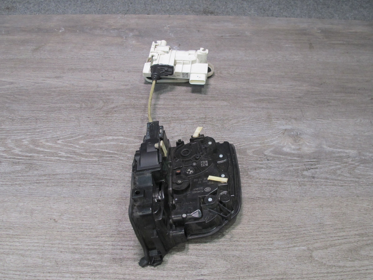 2014-2018 BMW F15 X5 Front Left Door Lock Latch Actuator w Soft Close 7281945