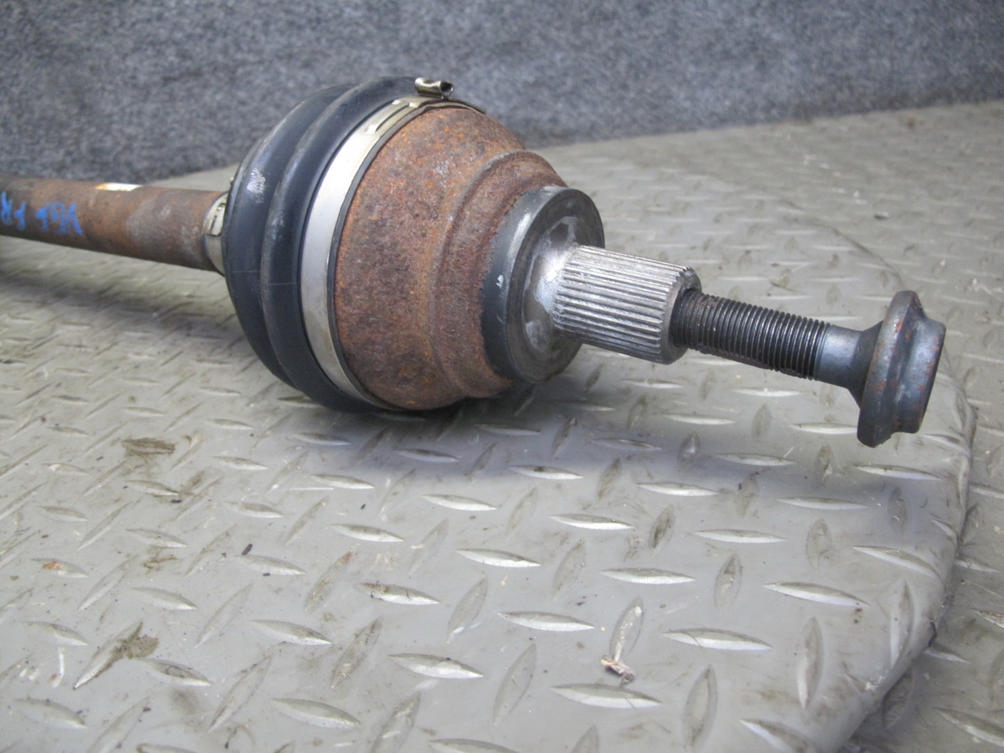2008 Volkswagen VW Golf R32 MK5 VR6 A/T Front Right Axle Half Shaft Aftermarket