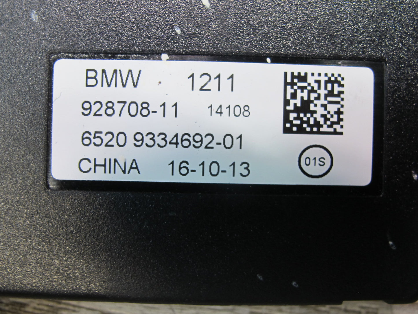 2014-2018 BMW F15 X5 Radio Antenna Diversity Amplifier AMP Module 9334692