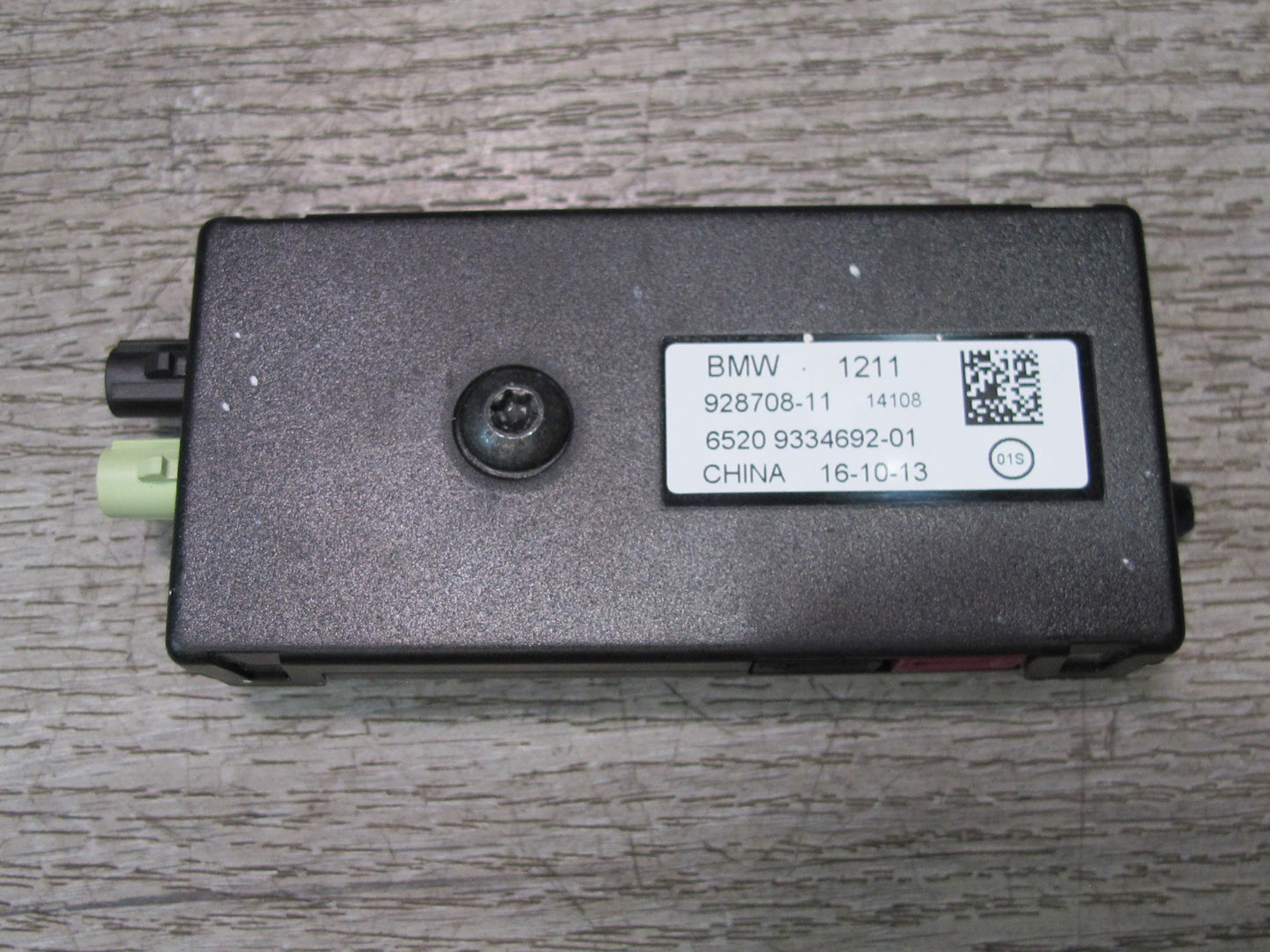 2014-2018 BMW F15 X5 Radio Antenna Diversity Amplifier AMP Module 9334692