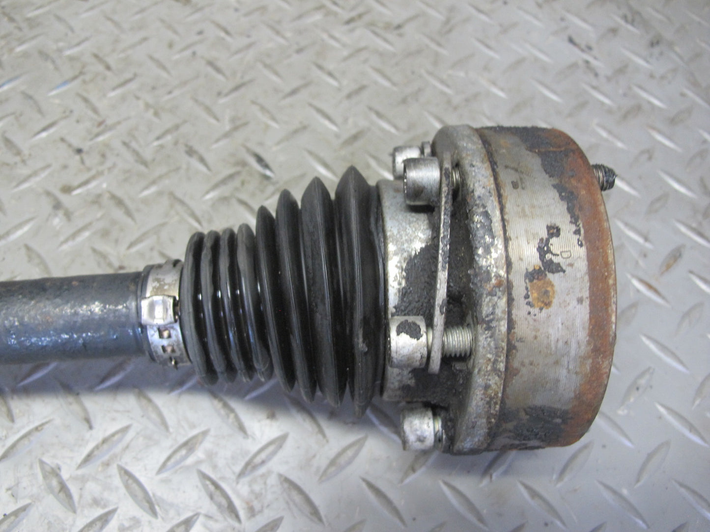 06-18 VW Golf R32 R Passat CC Tiguan AWD Rear Right Axle Shaft OEM