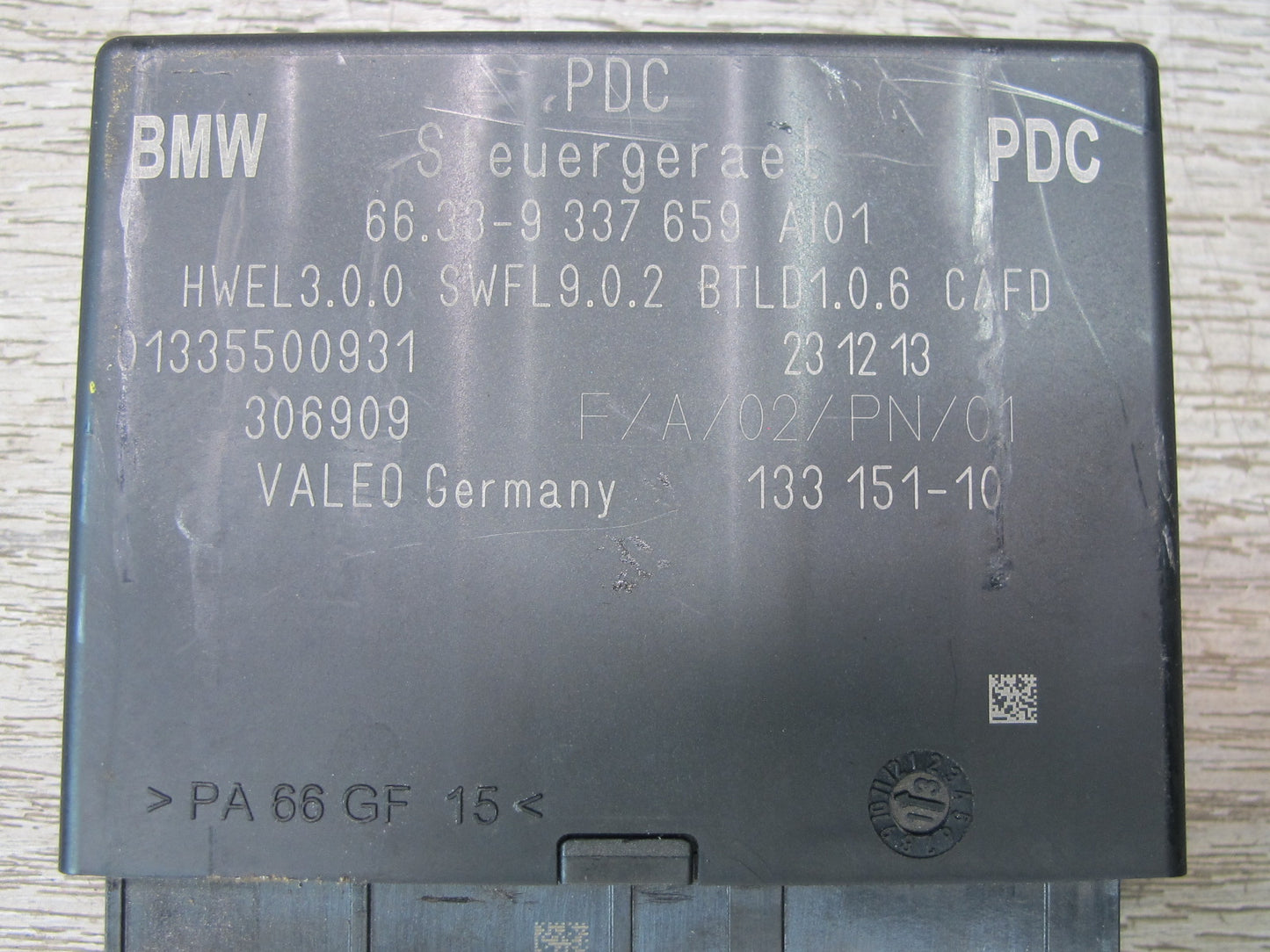 2014-2018 BMW F15 X5 PDC Parking Assist Distance Sensor Control Module 9337659