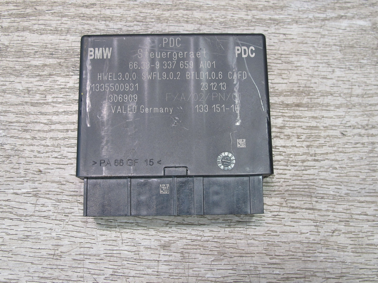 2014-2018 BMW F15 X5 PDC Parking Assist Distance Sensor Control Module 9337659