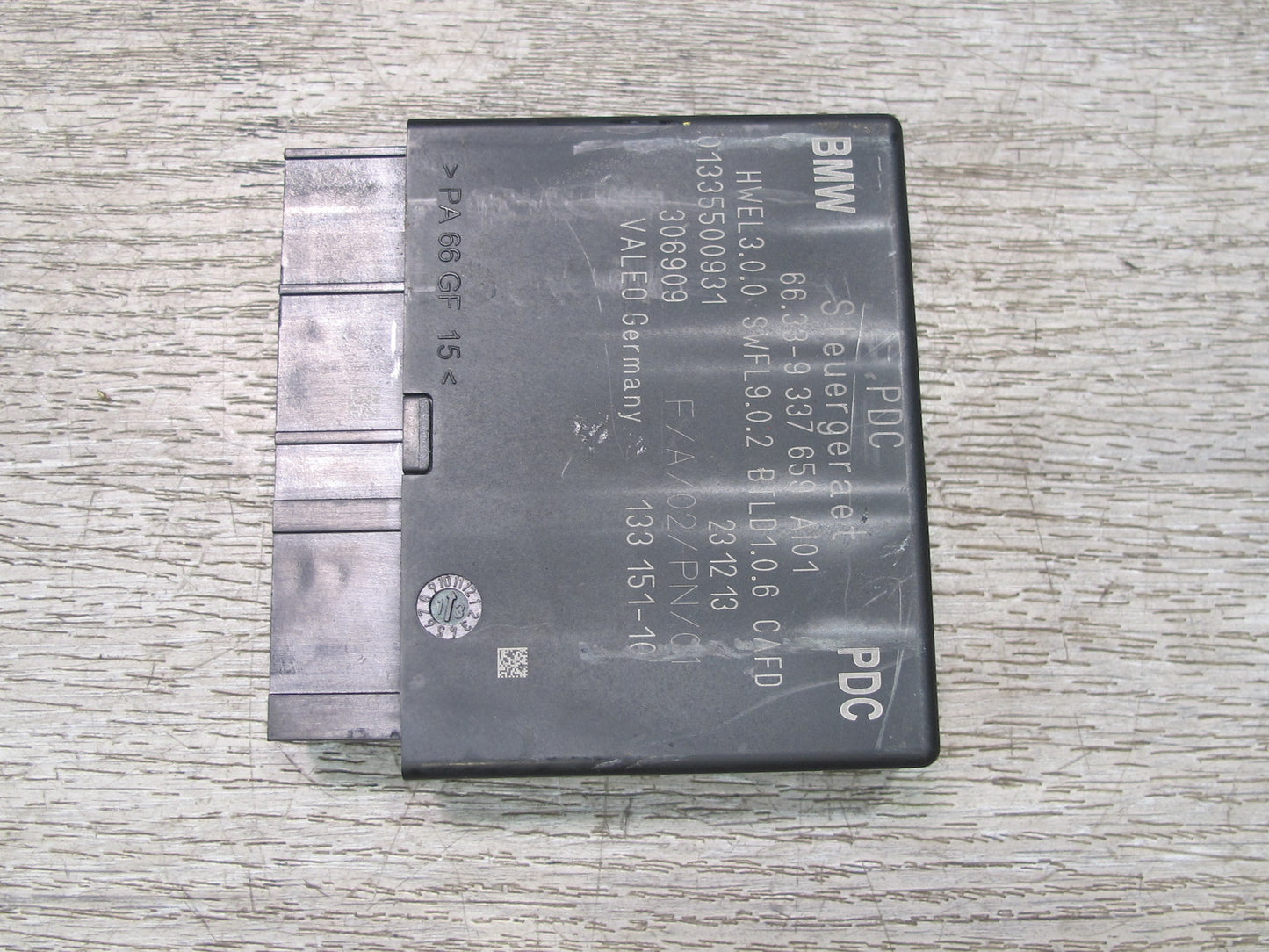 2014-2018 BMW F15 X5 PDC Parking Assist Distance Sensor Control Module 9337659