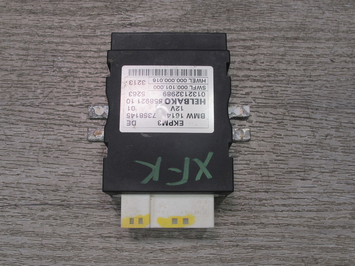 2014-2018 BMW F15 X5 N63 Fuel Pump Control Module 7358145